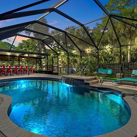 Poolside Cocoa Oasis W/ Tiki Bar! Villa Frontenac ภายนอก รูปภาพ